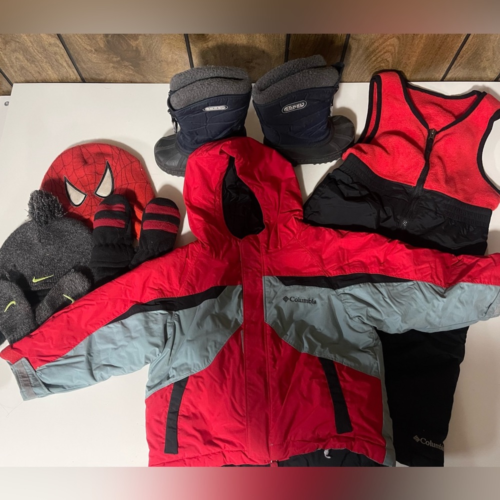 Columbia and Sorel Set
